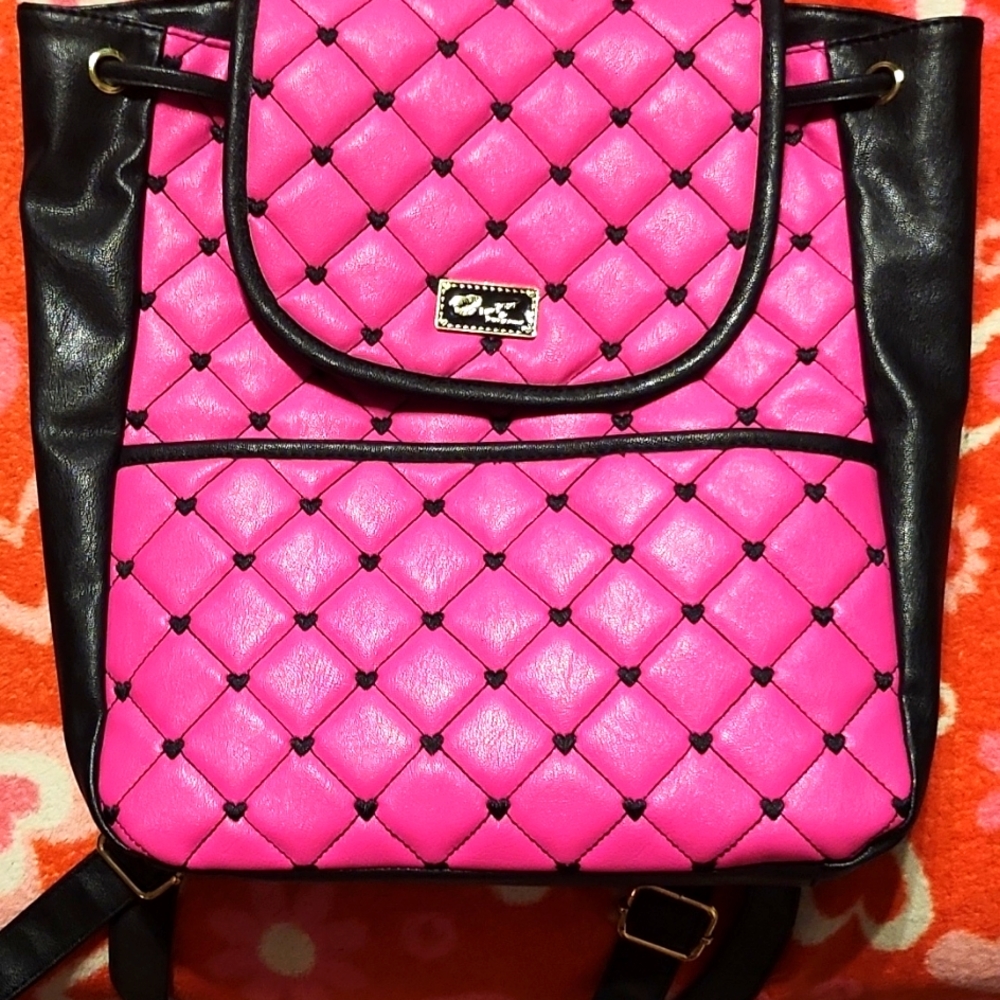 Bestey Johnson Purse